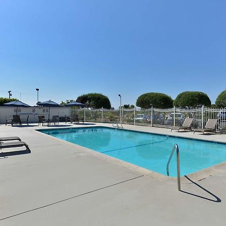 Motel 6-Vista, Ca Екстериор снимка
